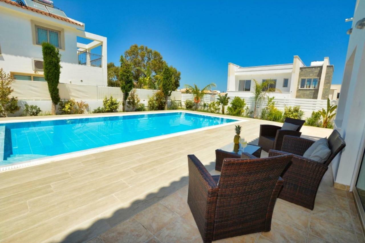 Blue Sea Villa Protaras Exteriör bild